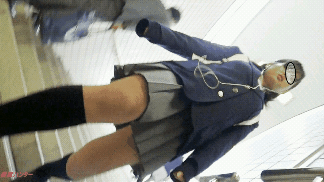 ペット目線 激カワハミ出し制服女子part1 ハミ出しなしバージョン(歩行のみ)