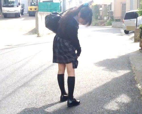 【動画】No.55 通学途中のJKの制服にぶっかけてモロバレ 過去商品セット 9