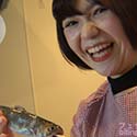 【生き物】新川ゆずちゃんがイワナを生きたまま串焼きにして食べる！【食事】