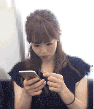■フルHD■美人OLを下から見ると