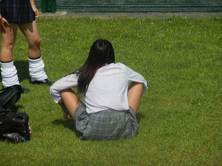 【県立④】ミニスカ娘を追跡