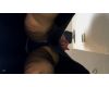 【パンチラ】仰向けに寝ている男性の顔に素人モデルが真上からパンツ見せてる映像
