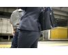 【高画質】ピタピタのパンツスーツお尻に大接近撮影