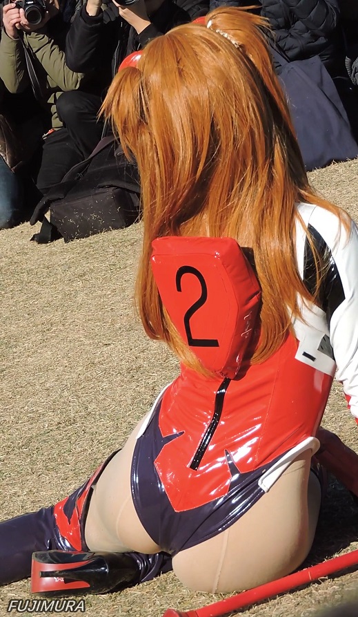 コスプレ2018冬おっぱい谷間エロ尻食い込み大勢に囲まれ【動画】イベント編 4103 gallery photo 3