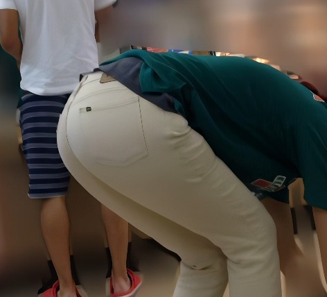 Gcolle 尻を突き出しまくる仕事熱心なお姉さん DRS301.mp4 988453