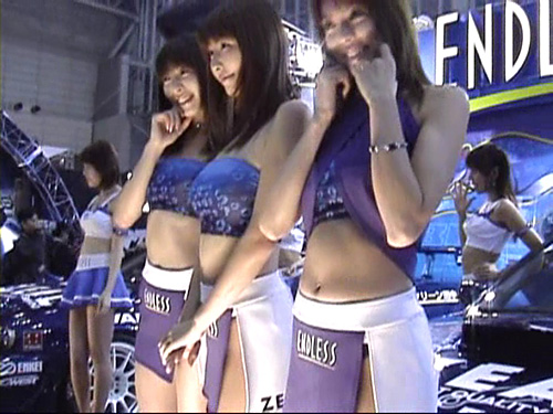 東京オートサロン2003 キャンギャル動画 ? gallery photo 3