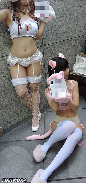 コスプレ2017夏エロい体巨乳ピンク白2人組網タイツ【動画】イベント編 3836 コスプレ2017夏エロい体巨乳ピンク白2人組網タイツ【動画】イベント編 3836