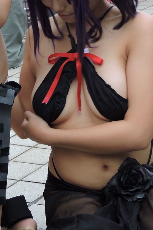 コスプレ2017夏柔らかそうな巨乳おっぱいに勃起!【動画】イベント編 3862