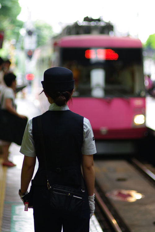 ★リアル鉄道娘★女性車掌・乗務員・駅係員さん画像（12）電車 gallery photo 3