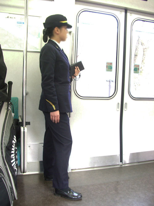 ★リアル鉄道娘★女性車掌・乗務員・駅係員さん画像（14）電車 gallery photo 3