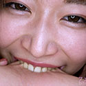 Gcolle 【噛みつき】歯型ガッツリ！ひなちゃんの本気噛み 前編【葉月ひな】 bite-335-2-gco.mp4 981997