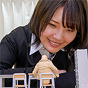 【巨大娘】巨大J〇の放課後のイチャイチャプレイ！巨大娘好きな彼氏を教室ごと縮小して遊んじゃう！【河合陽菜】