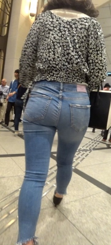 Gcolle スタイル抜群モデルクラス肉尻デニム美女！ 985459
