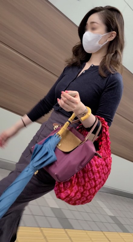 Gcolle 高嶺の薔薇！溢れ巨乳ボディな妖艶CAの魅惑の濃厚ボディ！ 989305