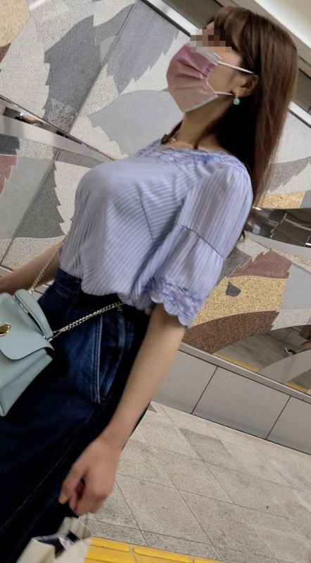 Gcolle 超爆揺れるGカップお姉様の暴れ爆乳が圧巻！ 988910