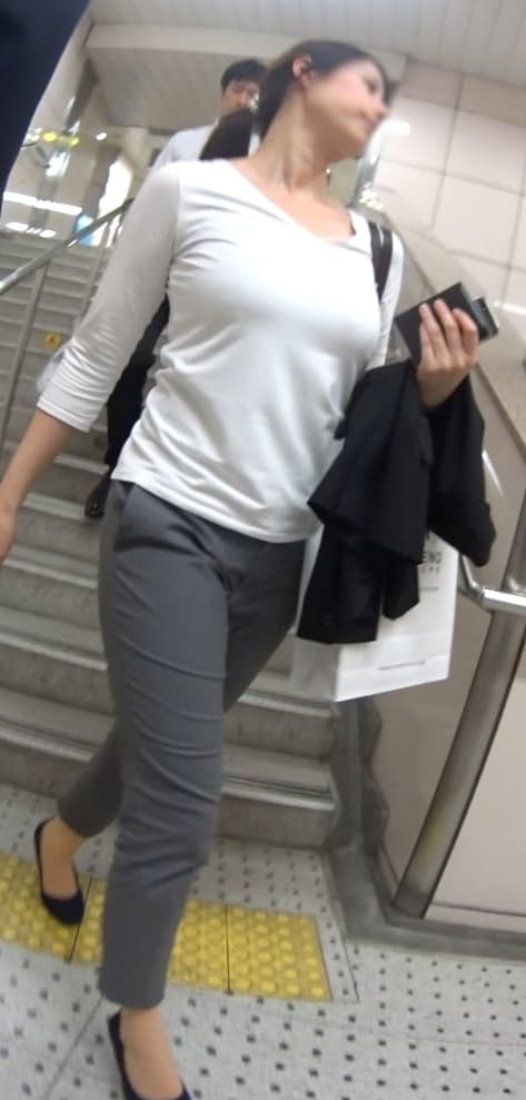 Gcolle 超美人OLの豊満爆乳の色気と爆尻のむっちむち感が最高！ 991388