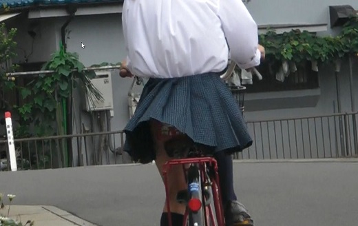 自転車パンチラ訳してチャリチラ！番外編7 gallery photo 3