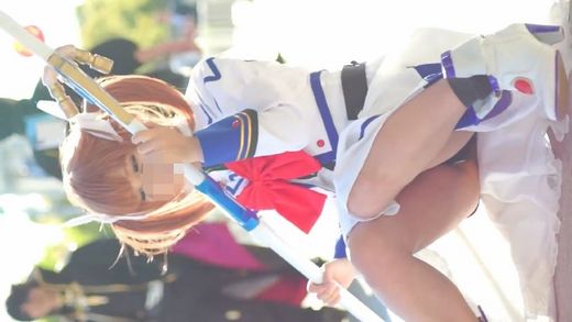 コミックマーケット コスプレ 魔法少女パンチラレイヤーさん ★対面強風めくれパンチラ はみ出し コミケ 17分 gallery photo 1