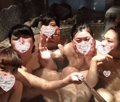 Hot Spring Trip Female College Student Images & Videos Vol.1