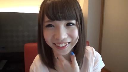 Gcolle 色白スレンダーな19歳フリーターが巨根で突かれて童顔を歪めて喘ぎまくる shi_ha_a19_yuria_sa10171118.mp4 951595