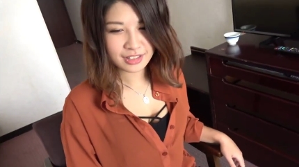 Gcolle パイパン巨乳の23歳職人が初撮影でマン汁を溢れさせて喘ぐ shi_ha_a23_yuusa_nt10181910ss.mp4 955815
