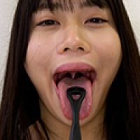 【舌フェチ唾フェチ】天沢りんのエロ長い舌・唾・口の臭い堪能コース2