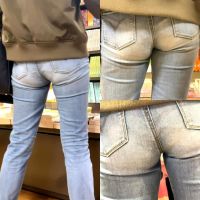 ストレッチデニムがお尻に食い込む奥様【街中風景153】