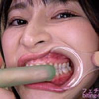 【歯フェチ】特別企画! 岩沢香代さんの歯をデンタルミラーで観察&開口器着けながら歯磨き&口角鉤着けながら指歯ブラシ