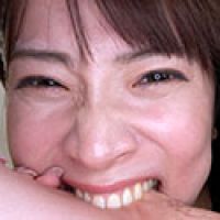 【噛みつき】あの伝説の！橘内ひなたさんによる容赦ない歯型くっきり全力噛み！！ 前編 