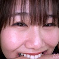 【噛みつき】キュートな海智ちゃんが模型並みの天然歯列で本気噛み 前編【北村海智】