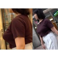 稀に見る豪乳ロケット乳な美女のニット豪乳！ 