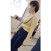 天然物の超豪乳Hカップニット乳美女！縛りあげる豪乳が圧巻！ 