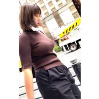 超爆乳タンク乳なボインボインに揺れる乳に驚愕！ 