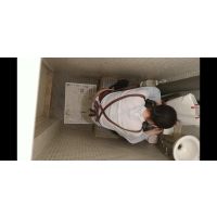 【和式トイレ】バイトのJDのトイレ盗撮 