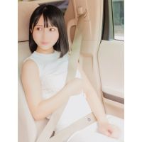 【密会車内ＳＥＸ��】スレンダー童顔の人妻が車内で密会ＳＥＸ…ちっぱい乳首をこねくり小さい口内でチ●ポを咥えられ柔らかく狭いマ●コ 