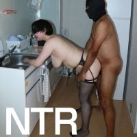 人生初の黒人棒でマ●コをグチョグチョにかき回され失神寸前Hカップ奥様のNTR映像がこちらです【嫁ちゃん倉庫】 