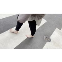 Japanese girl walks barefoot in the city & park part2