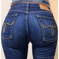 MOUSSY肉厚尻❤️濃紺ピチピチスキニー👖ムラムラさせるデニム尻!