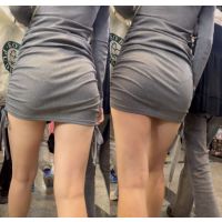 プリっとしたお尻がセクシーなミニスカ美女