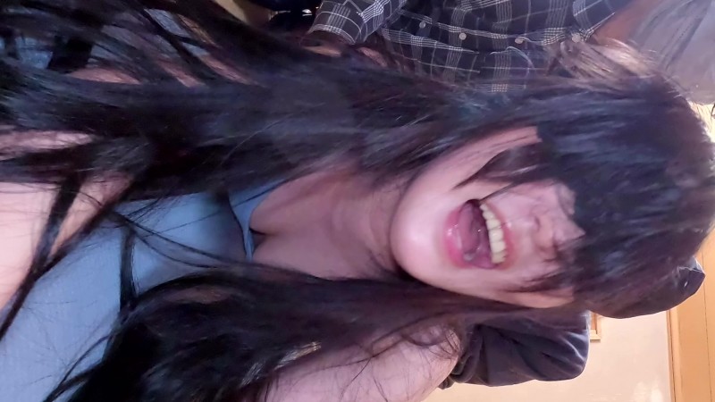 Gcolle そこのお姉さん!笑い方、ヤバいですよ(汗)笑い袋が破れてもう大変!ニュータイプの発狂お姉さん現る!(完全オリジナル) 992260