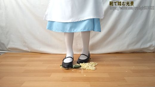 4-10　メイドさんは足でポテトサラダを作ってくれる　お得セット gallery photo 1