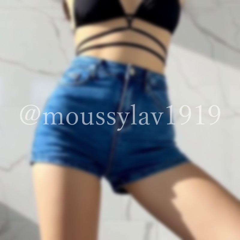 【長身モデル】エッチなデニムホットパンツ&#10084;&#65039;超美脚☆極上のエロスタイル&#10024;