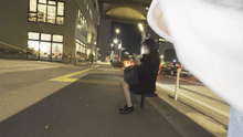 熟帰りの現役に破裂寸前のチンポ見せつけてシコシコしながら迫ってみた