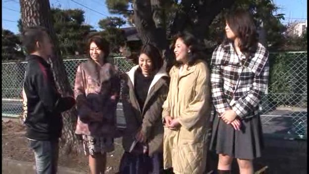 Gcolle 熟女逆ナンパ　中出し騎乗位 上石神井編　KBKD-679 KBKD-679.mp4 991983