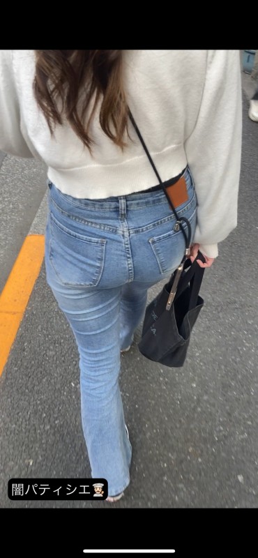 Gcolle 【着衣尻49】20代前半のプリケツ 984242