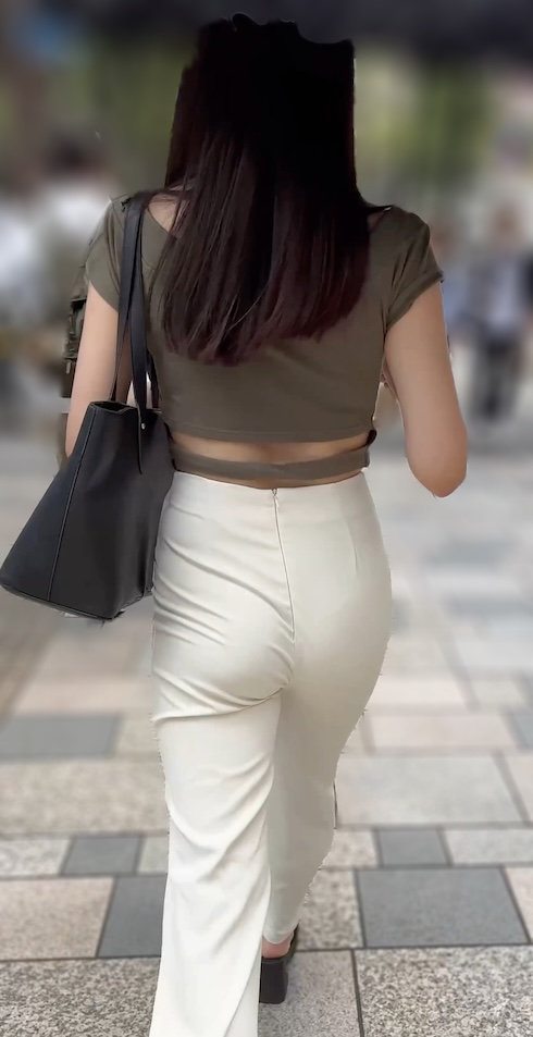 Gcolle 《止まらない腰振り!SSS級美女のエッロいヨガパンツ》 993321