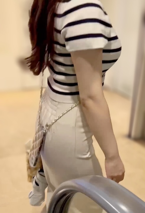 Gcolle 《最高の組み合わせ！美人でホルスタイン級の爆乳セレブ》 992977