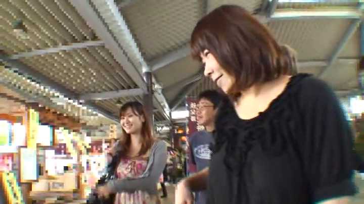 Gcolle 不貞旅行シリーズ①　妻達の温泉奇行　あの花名泉秩父の湯　Part 1 AZDVD-0002R-1.mp4 989442