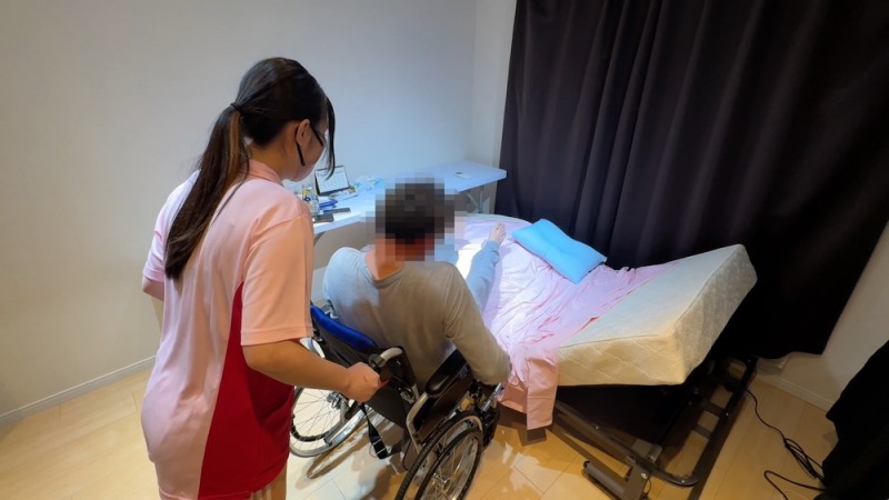 Gcolle 俺の訪問介護嬢 優しい美人研修生 入浴介護中に巨乳ぁ＂尻もみ放題 kaigo01.mp4 984882