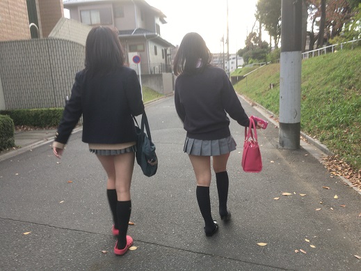 【学校帰りのふともも】制服パンチラ052 gallery photo 2